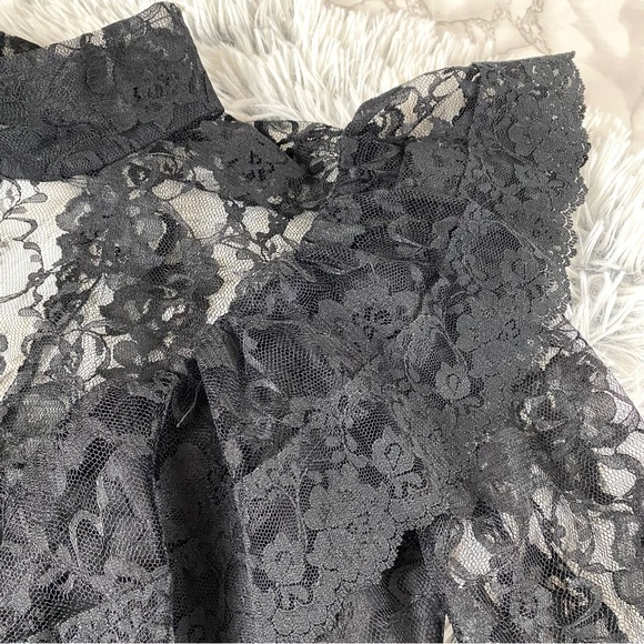 Vintage Frederick’s of Hollywood High Neck Lace Gothic Top EUC - Picture 4 of 13